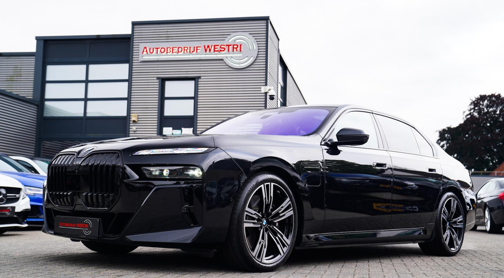 BMW 7-serie - 750e xDrive | Elektrische trekhaak | Massage | Stoelverkoeling | Stuurwielverwarming - AutoWereld.nl