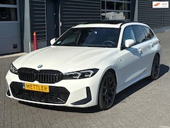 BMW 3-serie Touring - 320d M Sport, navigatie, camera, harman kardon