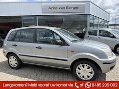 Ford Fusion - 1.4-16V Ghia, airco, trekhaak, nieuwe APK