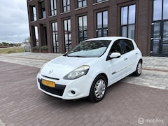 Renault Clio - 1.5 dCi Authentique