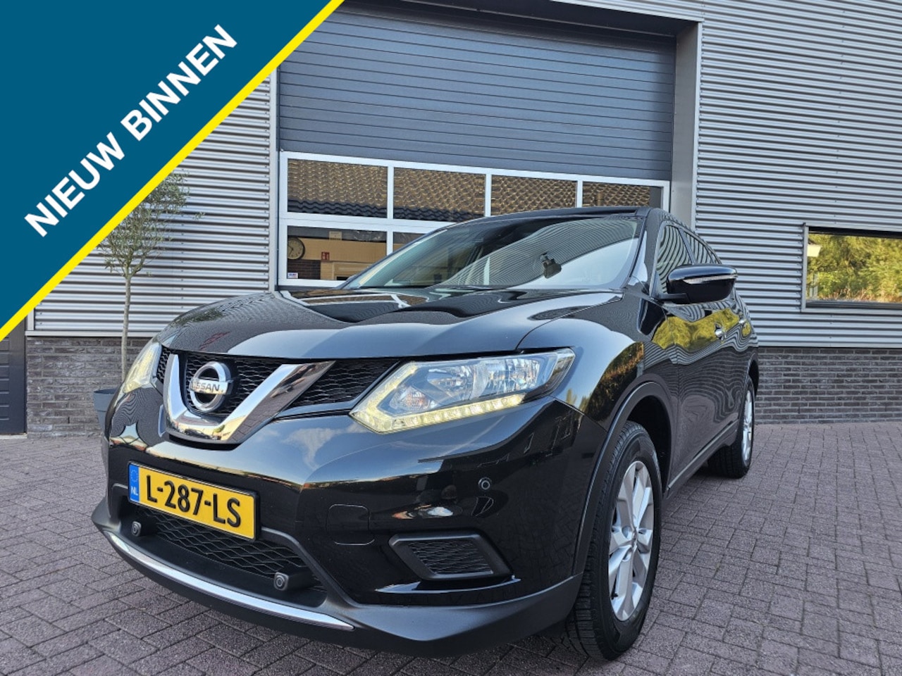 Nissan X-Trail - | Airco | Trekhaak | 1.6 DIG-T Visia - AutoWereld.nl