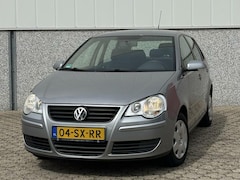 Volkswagen Polo - 1.4-16V Turijn / Airco /Nieuwe APK