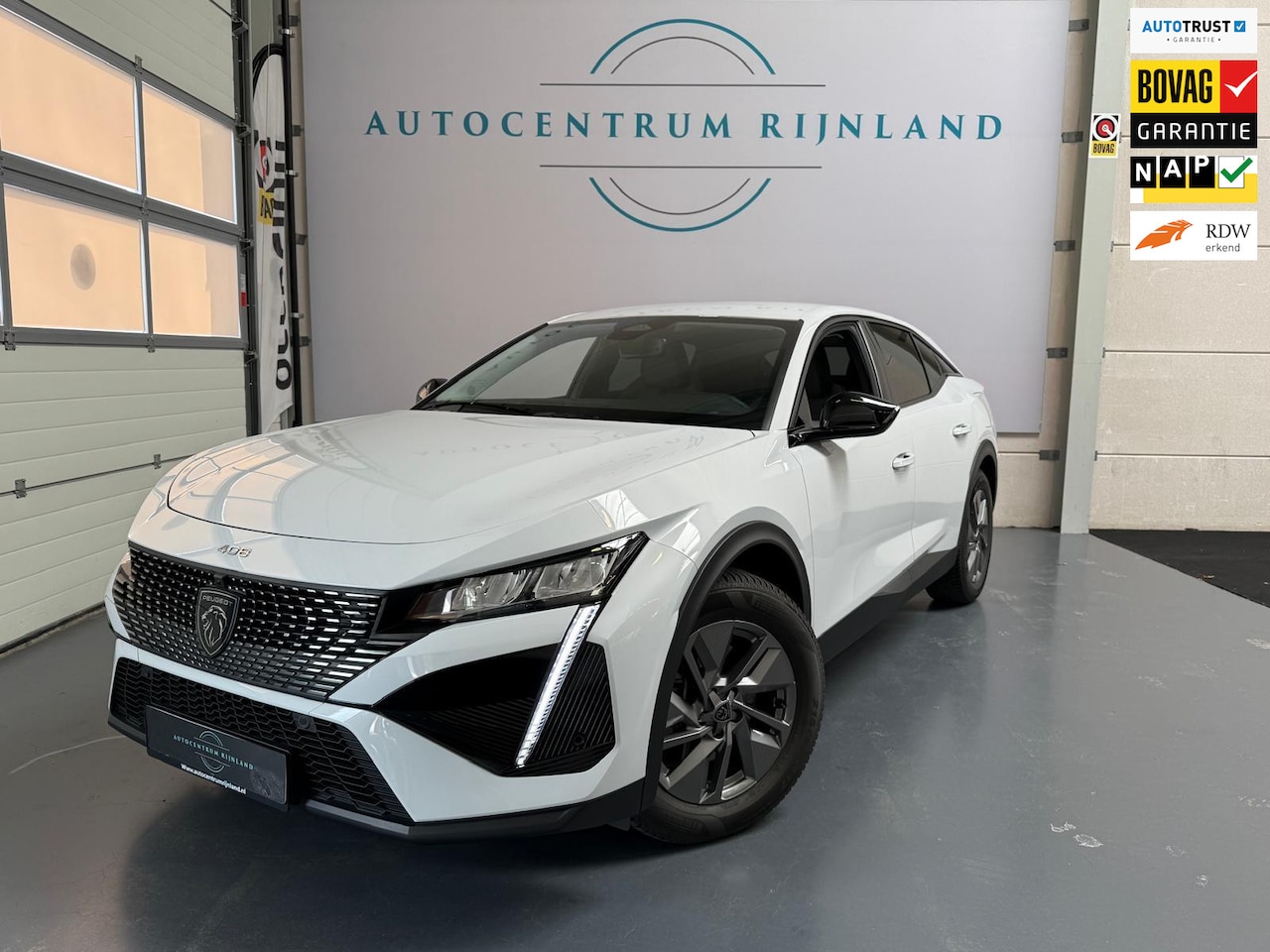 Peugeot 408 - 1.2 Hybrid 136 e-DCS6 GT 2 JAAR BOVAG GARANTIE - AutoWereld.nl