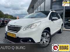 Peugeot 2008 - 1.2 PureTech Allure | Navi | Panorama | Trekhaak | Cruise| PDC | Climate | Distributie rie