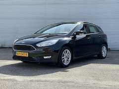 Ford Focus - 1.0 Trend|Cruise|Verwarmde Voorruit|Airco