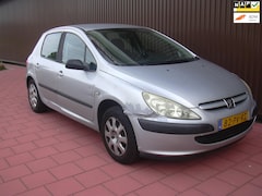 Peugeot 307 - 1.4-16V XS