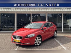Volvo V40 - 2.0 D4 Kinetic Business|Navigatie|Led|NL Auto|