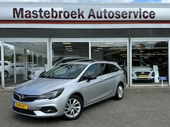Opel Astra Sports Tourer - 1.2 Blitz Elegance Schuif kanteldak Staat in Hardenberg