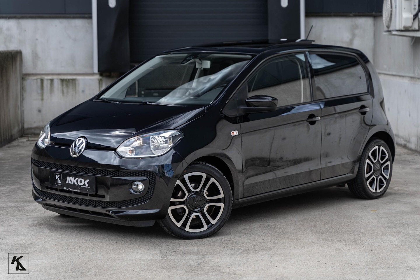 Volkswagen Up! - 1.0 2012 | High Up | 5-DRS 75PK Luxe - AutoWereld.nl