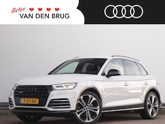 Audi Q5 - 50 TFSI e quattro S edition | Luchtvering | Wegklapbare trekhaak | Half-leder | 21" velgen