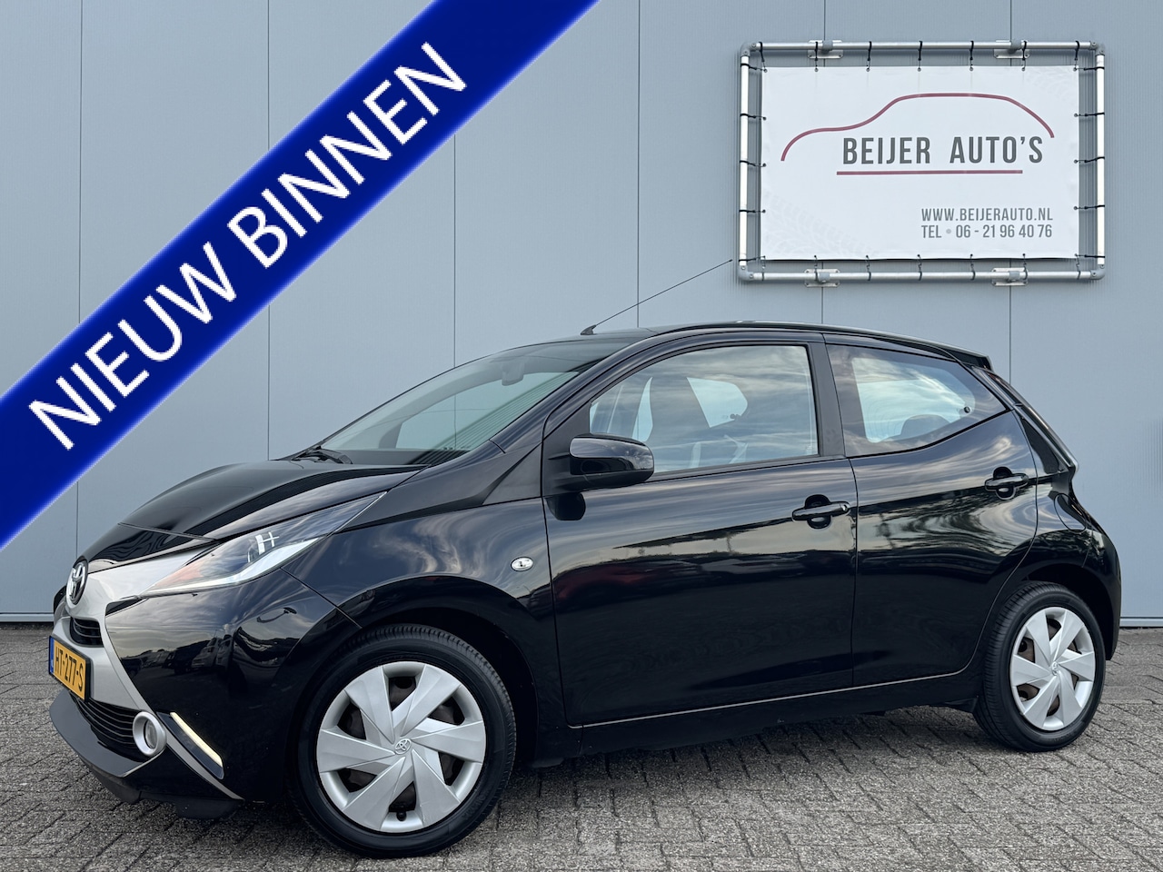 Toyota Aygo - 1.0 VVT-i x-play Camera/Navi/Cruise/Bluetooth. - AutoWereld.nl