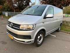 Volkswagen Transporter - 2.0 TDI L1H2 Highline DSG Camera 204PK ACC