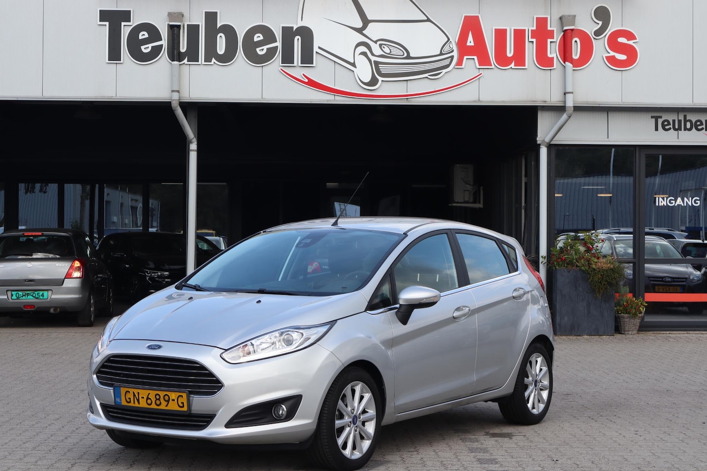 Ford Fiesta - 1.0 EcoBoost Titanium Navigatie, Climate control, Lichtmetalen wielen, Cruise control, - AutoWereld.nl