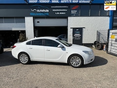 Opel Insignia - 1.4 Turbo EcoFLEX Business+ met NAP en een ruime APK