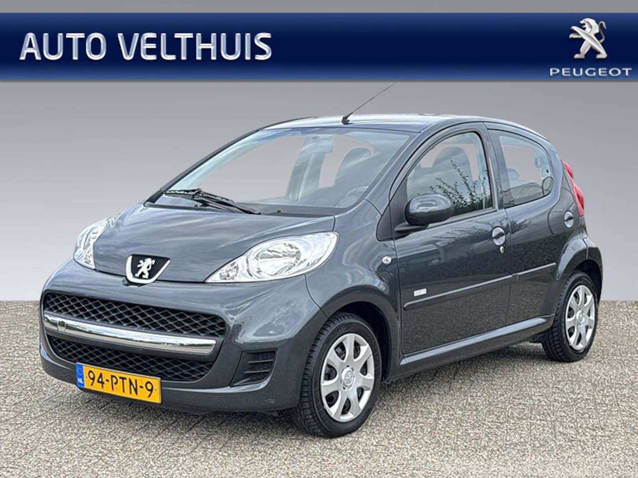 Peugeot 107 - 1.0 12V 68PK 2-Tronic 5-drs Millesim 200 *airco, radio/cd* - AutoWereld.nl