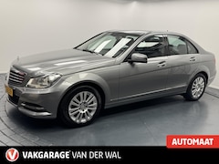 Mercedes-Benz C-klasse - 180 Ambition Automaat-Trekhaak-Navigatie-Cr.contr-Clima-Parkeersensoren-Stoelverwarming-Lm