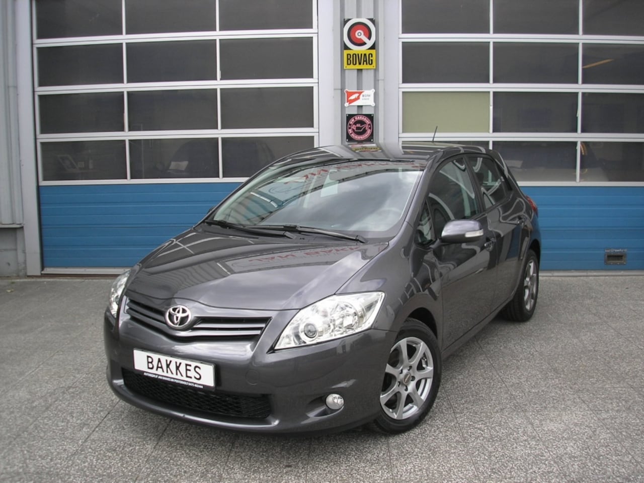 Toyota Auris - 1.3 Aspiration airco/parkeers./59.000 km - AutoWereld.nl
