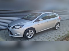 Ford Focus - 1.6 TI-VCT Trend clima PDC TOPSTAAT