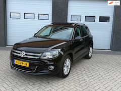 Volkswagen Tiguan - 1.4 TSI R-Line Edition PANO/AUT/NAVI/LEER