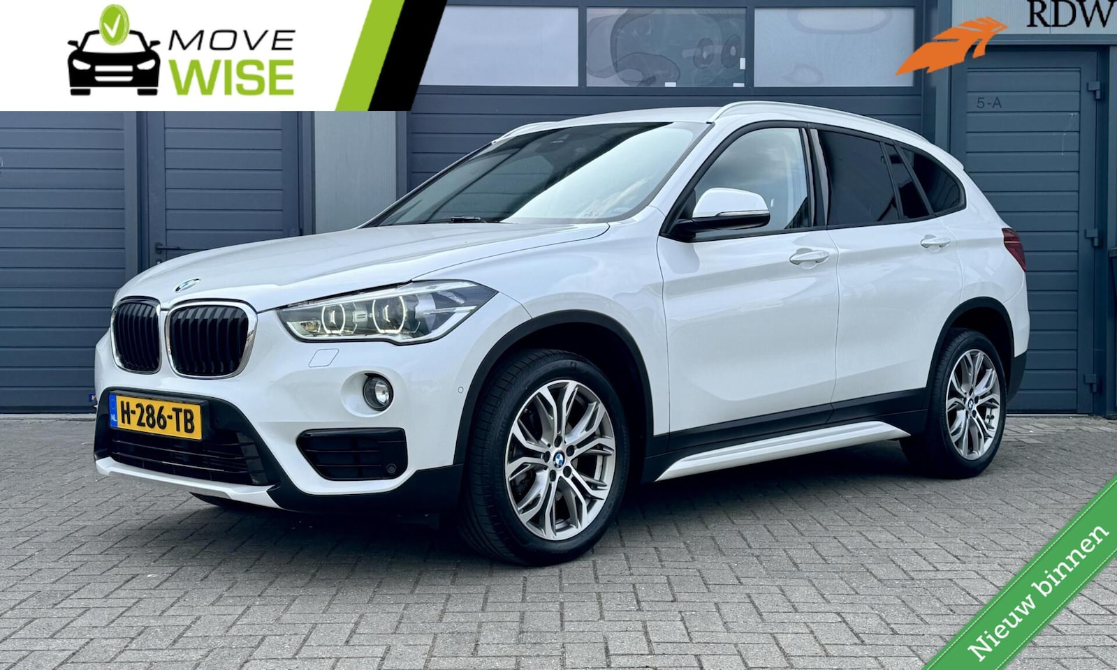 BMW X1 - sDrive18i High Executive | Sportline | Automaat | Lage KM! | Trekhaak Afnb. | Camera | Nie - AutoWereld.nl
