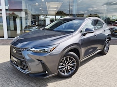 Lexus NX - 450h+ AWD Luxury Line | Trekhaak | Sensoren | Leder | Android Au