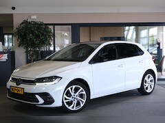 Volkswagen Polo - 1.0TSI Style DSG Black Style Navi Cam IQ Led Virtual Keyless