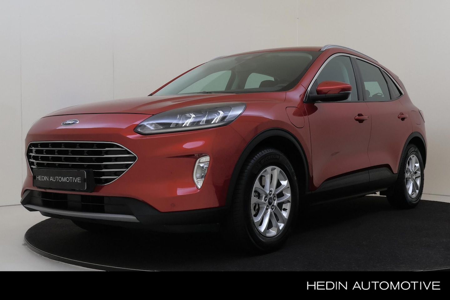 Ford Kuga - 2.5 PHEV Titanium | Elektrisch wegklapbare trekhaak | Achteruitrijcamera | Origineel NL au - AutoWereld.nl