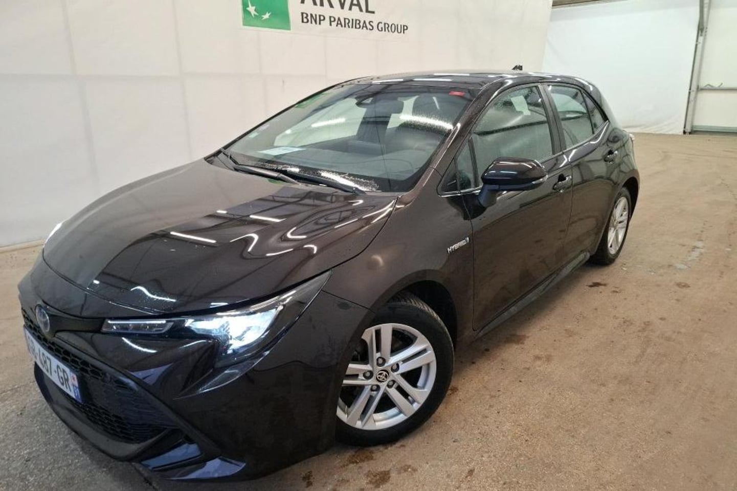 Toyota Corolla - 1.8 Hybrid Active 1.8 Hybrid Active, Stoelverwarming - AutoWereld.nl