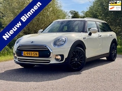 MINI Clubman - 1.5 One Chili Serious Business Leder Navi Camera Stoelverwarming Perfect Onderhouden