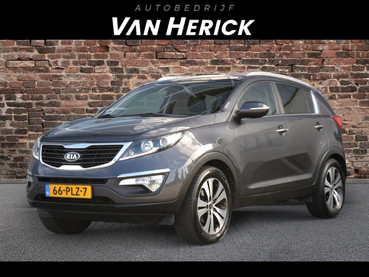 Kia Sportage - 1.6 GDI X-ecutive Plus Pack | Trekhaak | Cruise | Airco - AutoWereld.nl