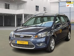 Ford Focus Wagon - 1.6 Comfort/AIRCO/CRUISE/TREKHAAK