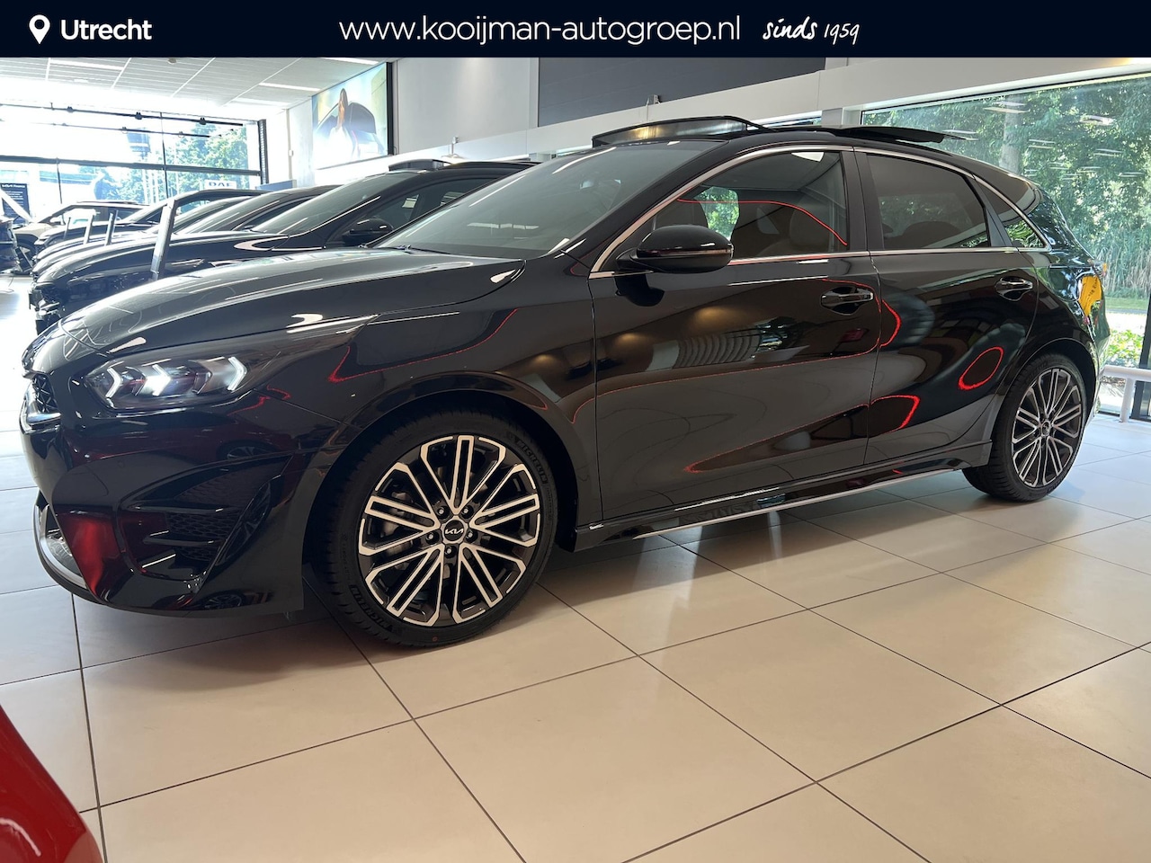 Kia Cee'd - Ceed 1.5 T-GDi GT-PlusLine Rijklaar vanaf €37.395,- Nu tijdelijke voordeel van €4.895,- - AutoWereld.nl