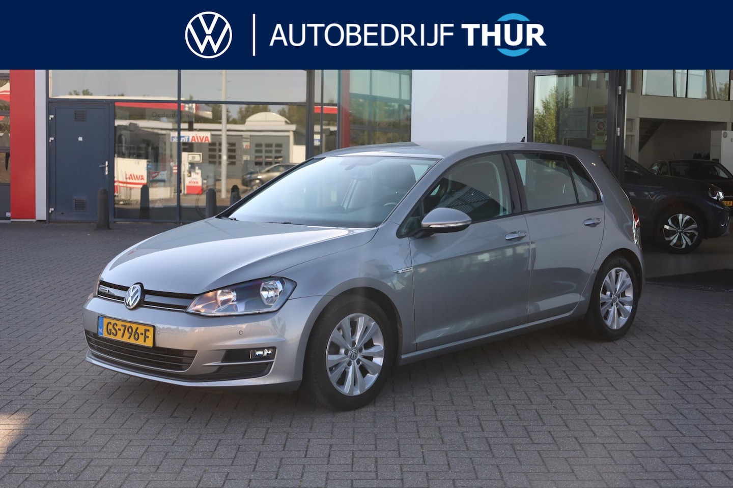 Volkswagen Golf - 1.0 TSI Comfortline 85KW/116PK, Door ons geleverd en onderhouden, trekhaak, side assist, n - AutoWereld.nl