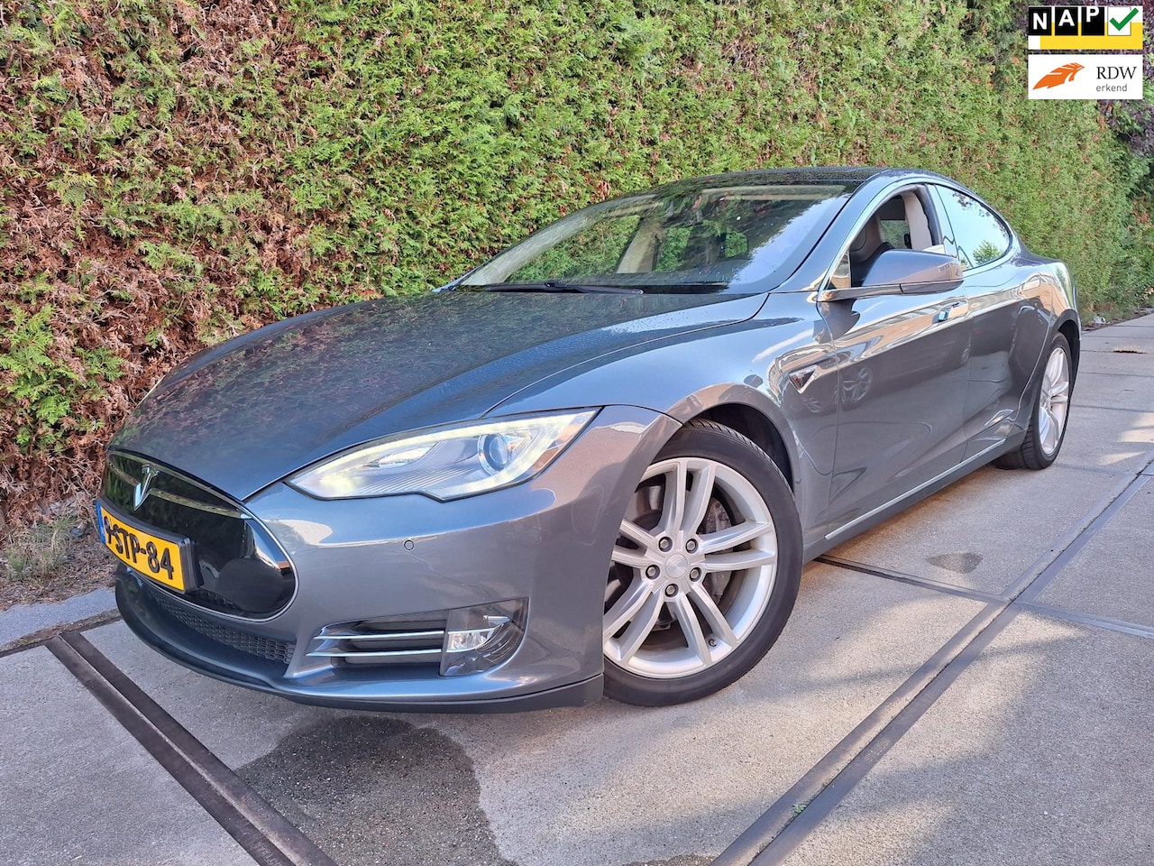 Tesla Model S - 85 Base (FREE SUPERCHARGING) - AutoWereld.nl