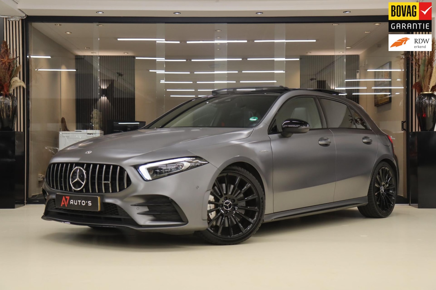 Mercedes-Benz A-klasse - AMG 35 4MATIC/PANODAK/AMGSTUUR/HEAD-UP/VOL - AutoWereld.nl