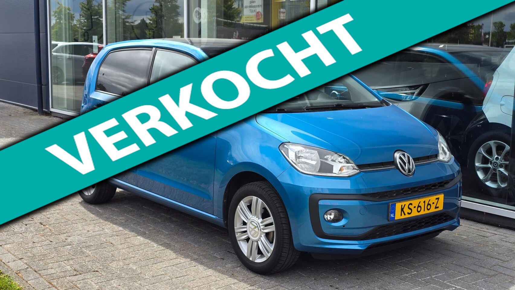 Volkswagen Up! - 1.0 BMT high up! | NAP | 1e eigenaar | Stoelverwarming |Lage kilometers | Parkeercamera - AutoWereld.nl