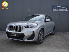 BMW X1 - xDrive25e 1e eig. / Dealeronderh. / M-Sport / Driving Assistant Plus / Adaptief Onderstel