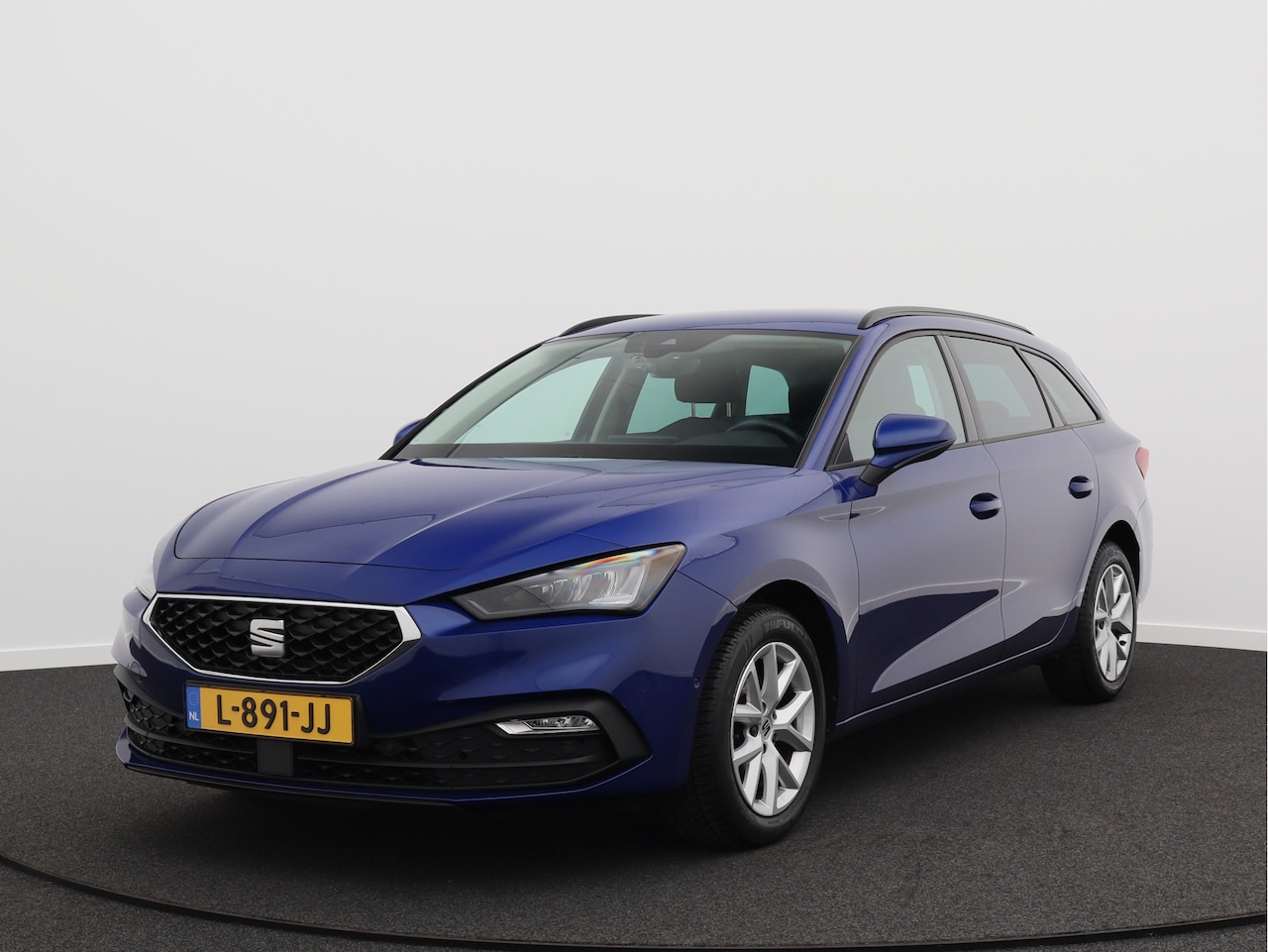 SEAT Leon Sportstourer - 1.5 TSI Style Business Intense/ trekhaak/ compleet! - AutoWereld.nl
