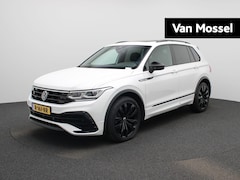 Volkswagen Tiguan - 1.5 TSI R-Line Business | PANORAMADAK | NAVIGATIE | APPLE CAR PLAY | LED VERLICHTING | BLA