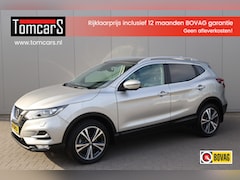 Nissan Qashqai - 1.3 DIG-T 140PK N-Connecta Navigatie/Pano-dak/Camera/Parkeerhulp/Stoelverwarming