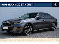 BMW i5 - eDrive40 M Sport / Trekhaak / Adaptieve LED / Stoelventilatie / Comfort Access / Parking A