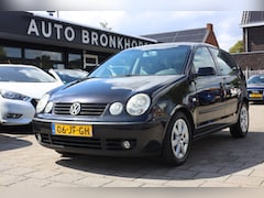 Volkswagen Polo - 1.4-16V COMFORTLINE | APK