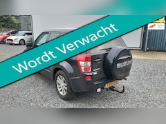 Suzuki Grand Vitara - 2.0-16V Wagon 140pk 4WD Clima Schuifdak Trekhaak 1850kg