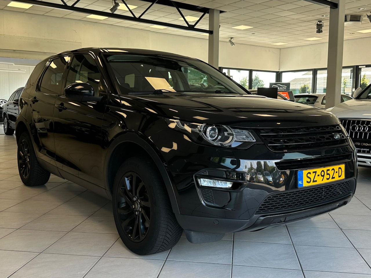 Land Rover Discovery Sport - 2.0 TD4 Urban Series SE BJ. 2017 Navi + panoramadak - AutoWereld.nl