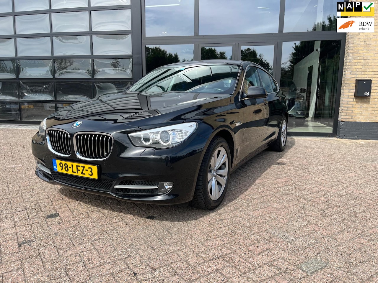 BMW 5-serie Gran Turismo - 535i High Executive 535i High Executive,Origineel NL , Automaat, Leer - AutoWereld.nl
