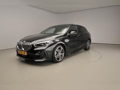 BMW 1-serie - 5-deurs 116i | M-Sportpakket | LED | Leder | Navigatie | Schuifdak | Stoelverwarming | DAB
