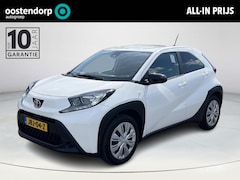 Toyota Aygo X - 1.0 VVT-i S-CVT Play | Apple CarPlay/Android auto | Achteruitrijcamera | Airco