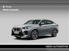 BMW iX2 - xDrive30 67 kWh | Head-Up Display | Driving Assistant | Harman-Kardon Sound System | M Spo