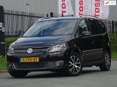 Volkswagen Touran - 1.4 TSI Highline DSG NAVI/CLIMA/CRUISE/PDC