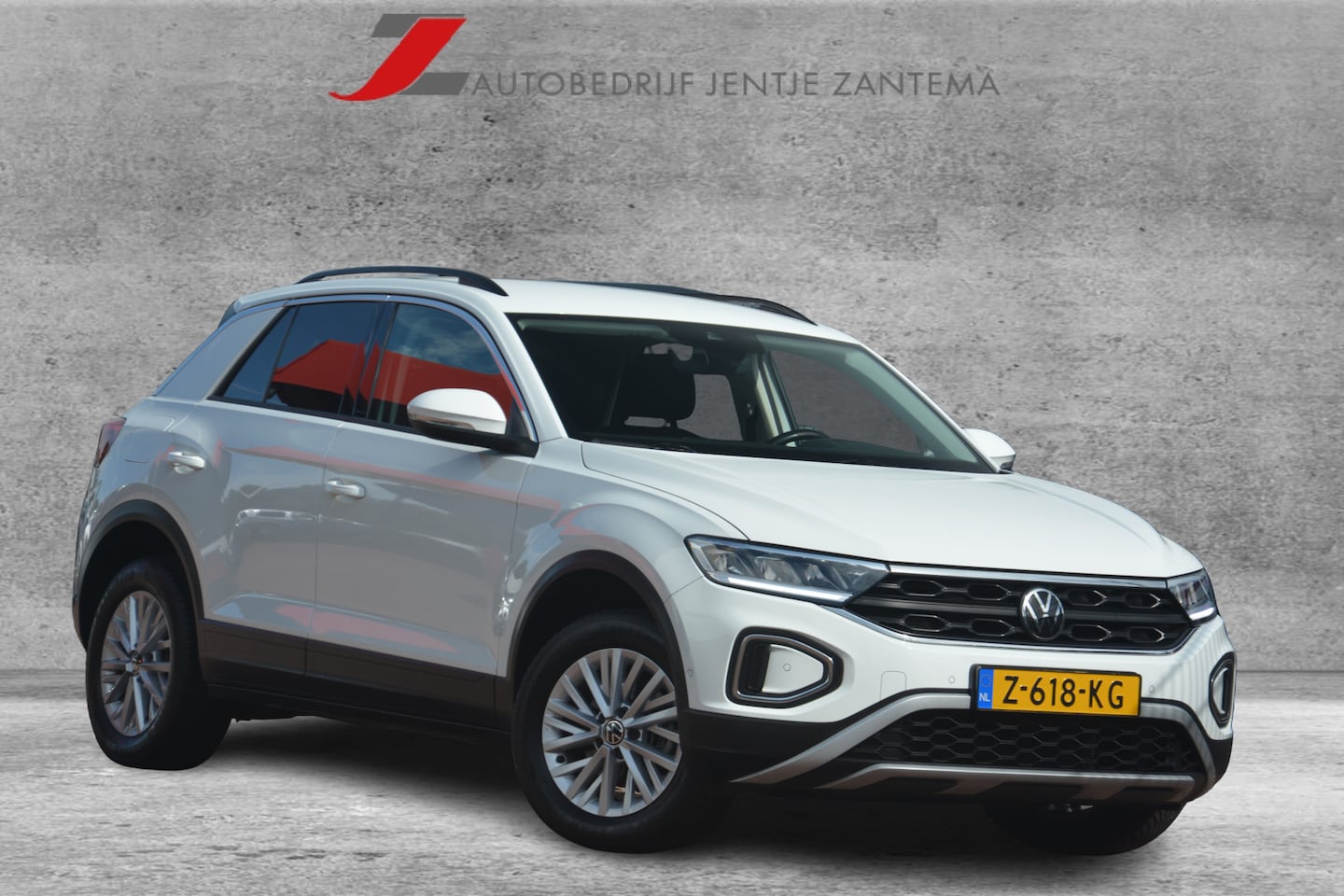 Volkswagen T-Roc - 1.0 TSI Life Business | Navigatie | Virtual-cockpit | Stoelverwarming | DAB+ | - AutoWereld.nl